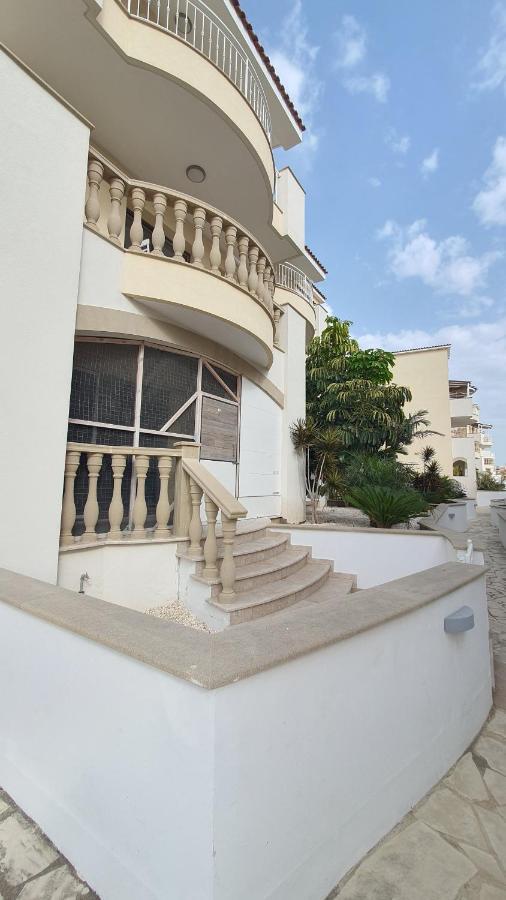 Apartment Pearl Park Residence Paphos Eksteriør bilde